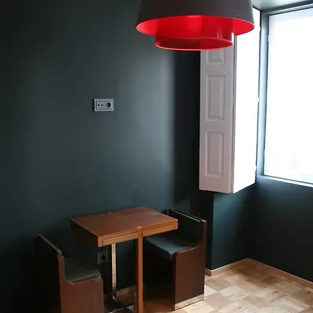 2u Urban Guest house 3*