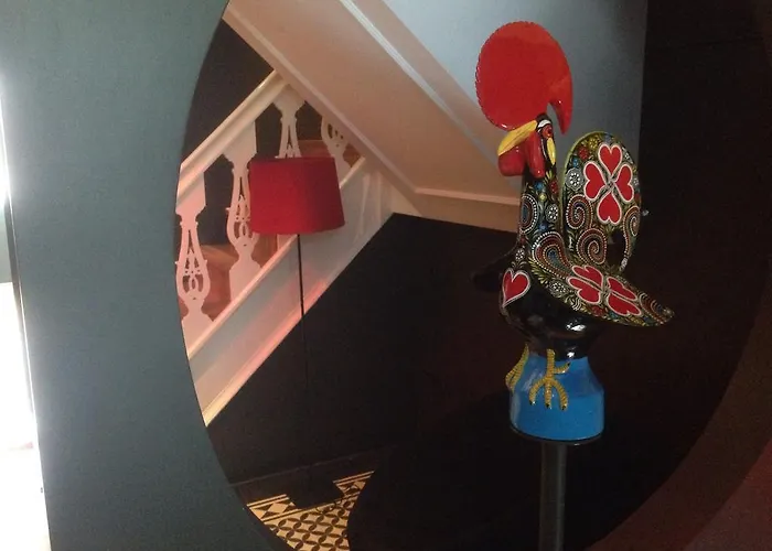 2u Urban Pensión 3*